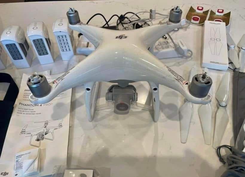 DJI Phantom 4 Pro Drone , GPS, GIMBLE CAMERA