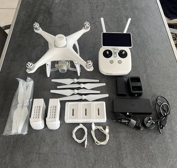 DJI Phantom 4 Pro Drone , GPS, GIMBLE CAMERA